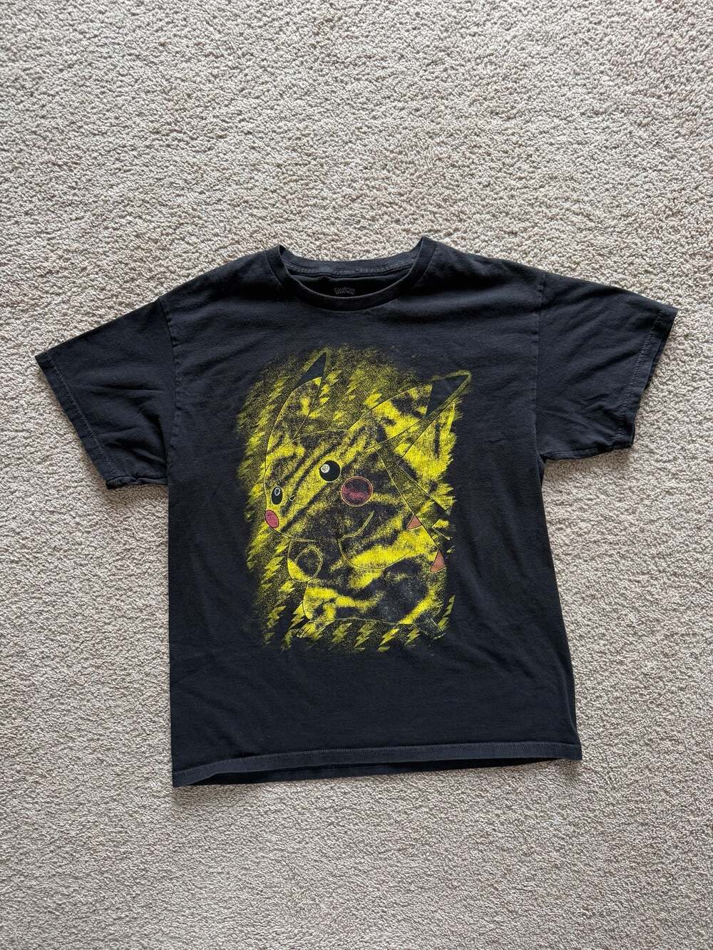 Pokémon Pikachu Bolt Splatter Graphic Black T-Shirt Size Large